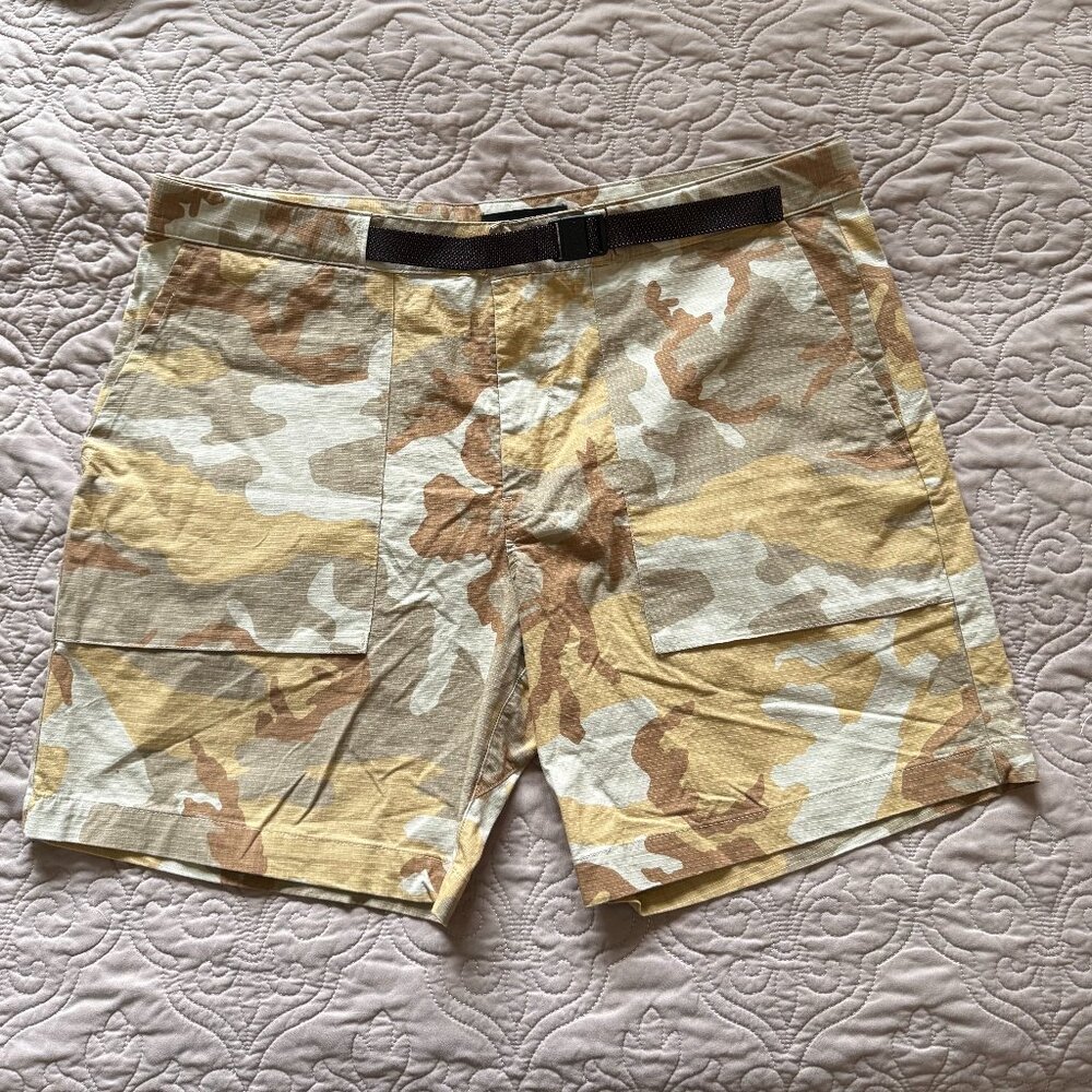 Men's Nike Camo Shorts